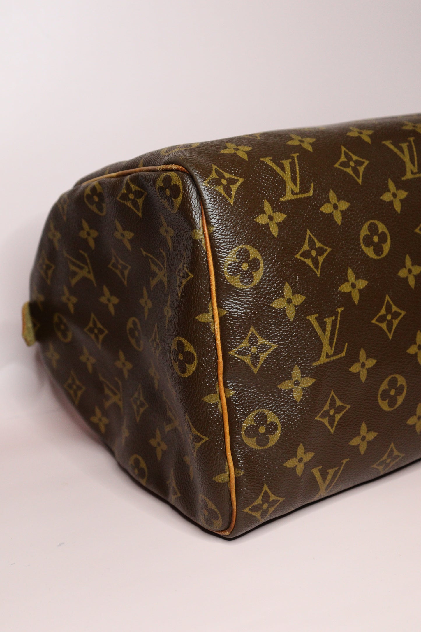 Louis Vuitton Speedy 35