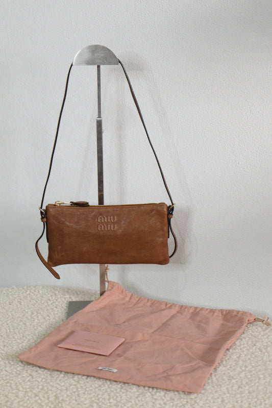 Miu Miu Logo-Lettering Pochette