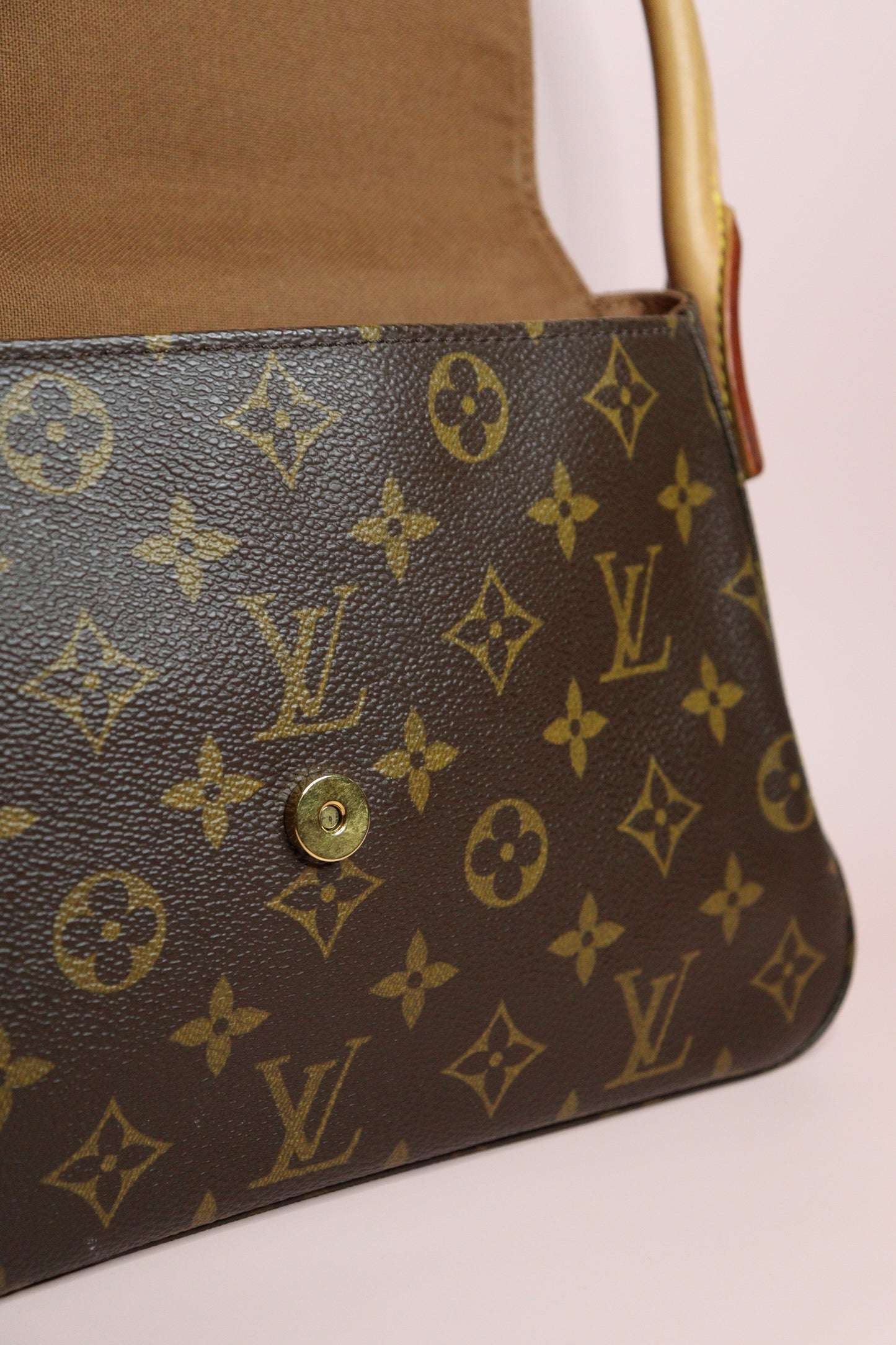 Louis Vuitton Mini Looping