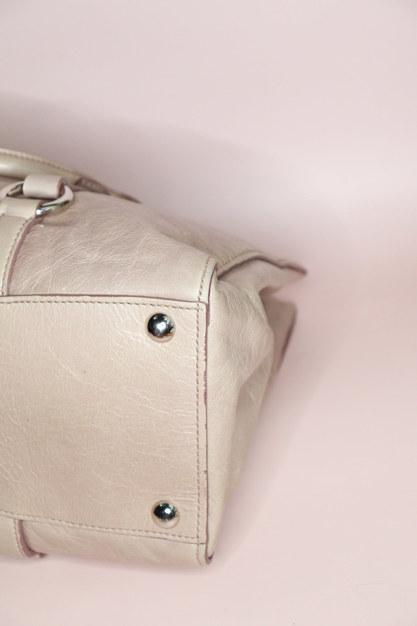 Miu Miu Vitello Shine