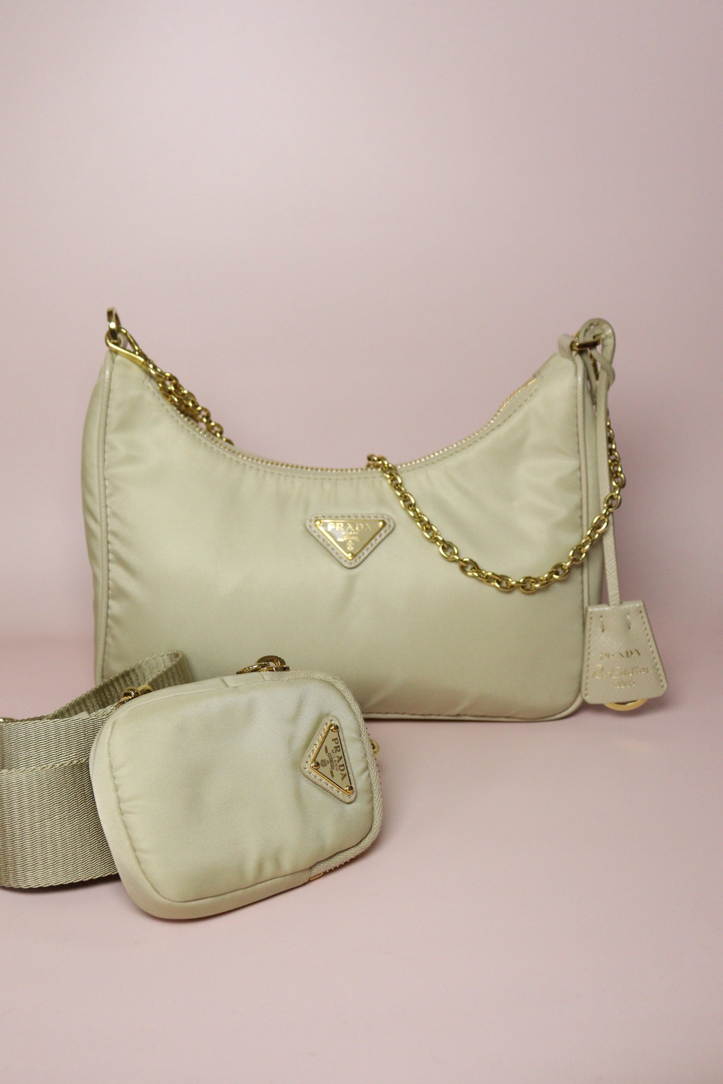 Prada Re-Edition 2005 Nylon