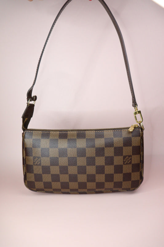 Louis Vuitton Pochette Accessoires