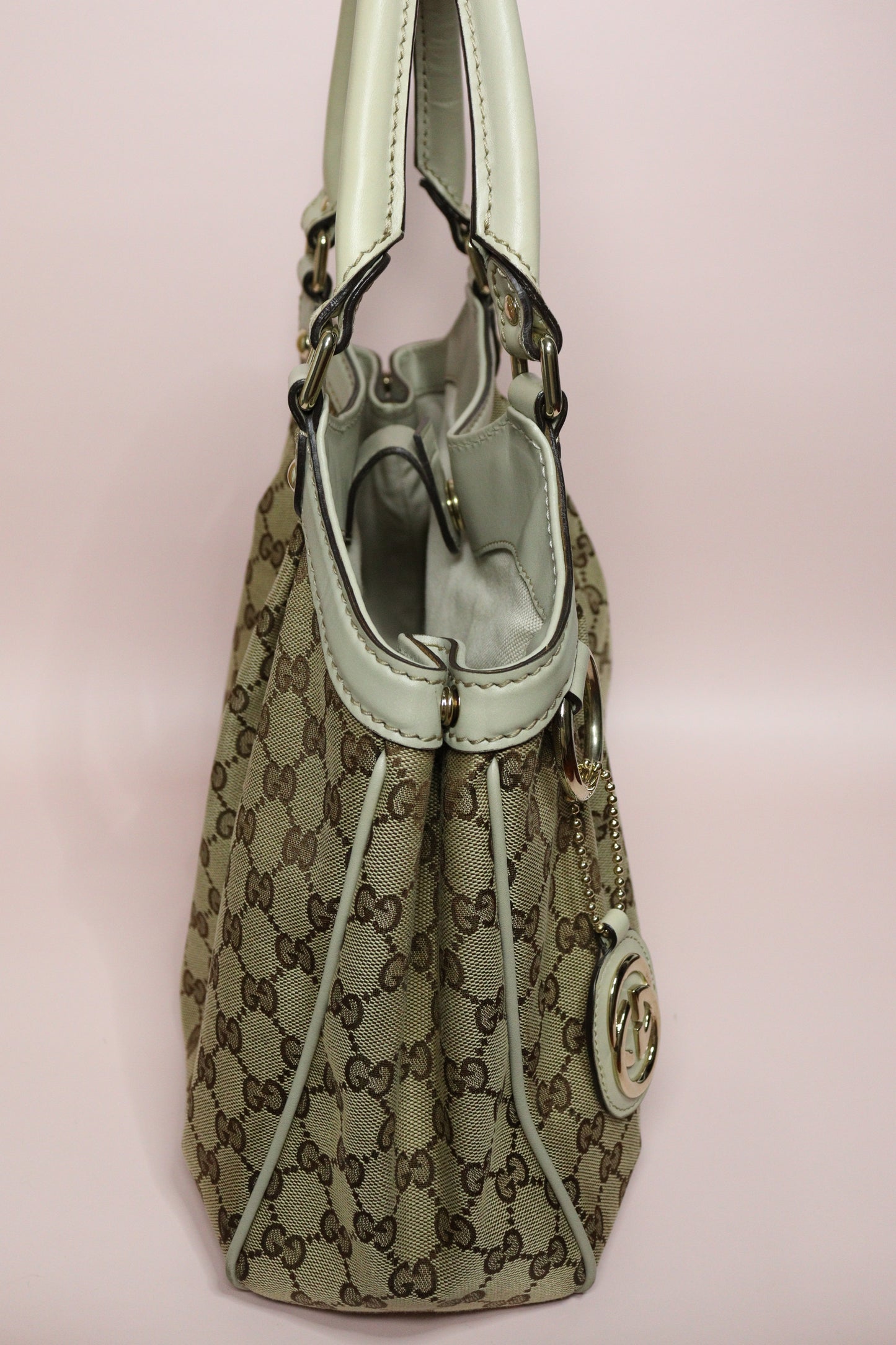 Gucci Sukey Medium Tote