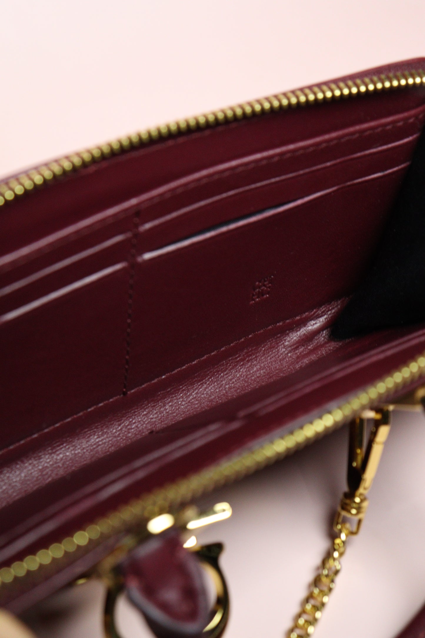 Carolina Herrera WOC