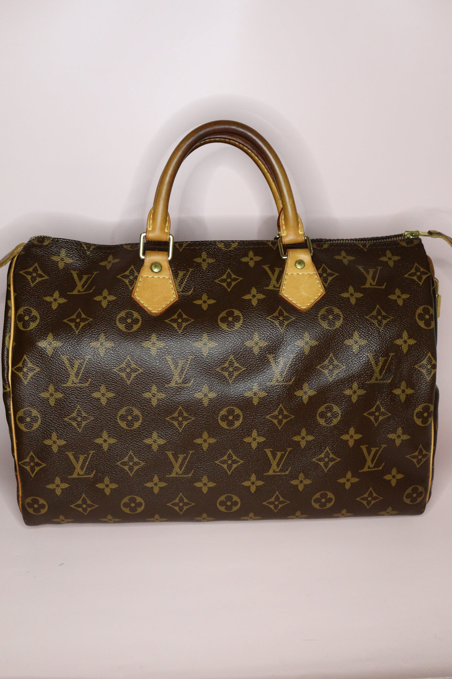 Louis Vuitton Speedy 35