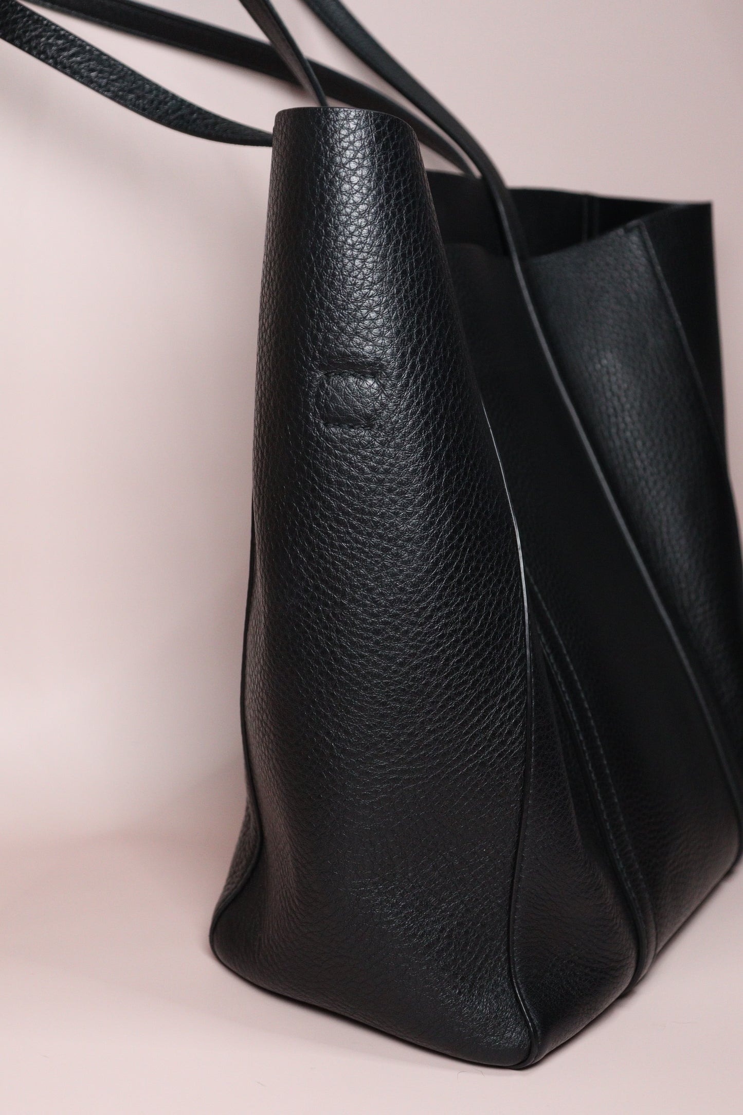 Balenciaga Everyday Tote