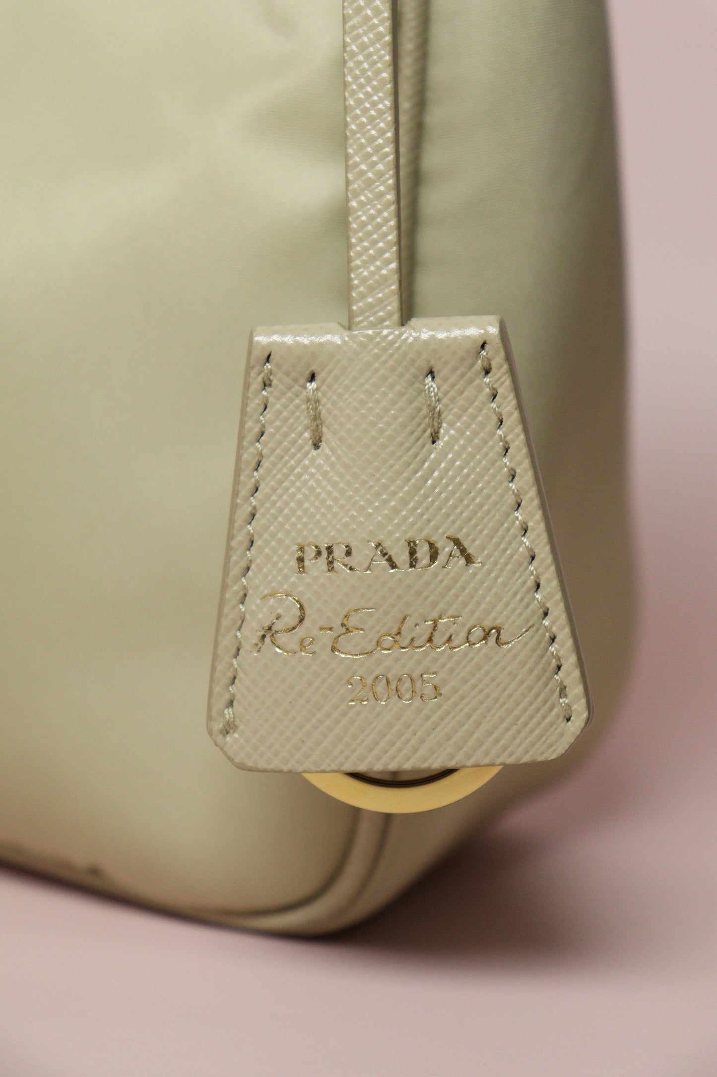 Prada Re-Edition 2005 Nylon