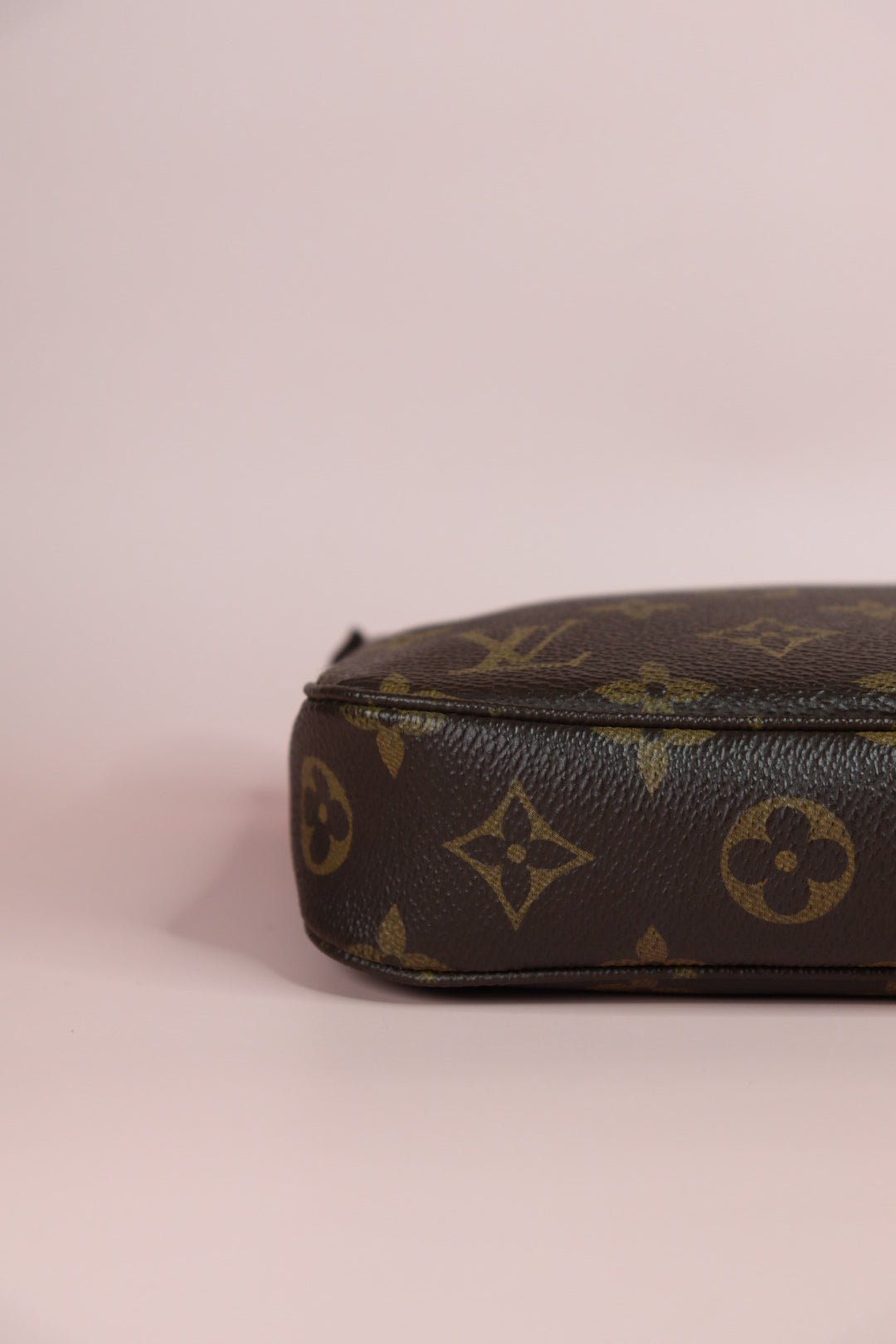 Louis Vuitton Pochette Accessoires