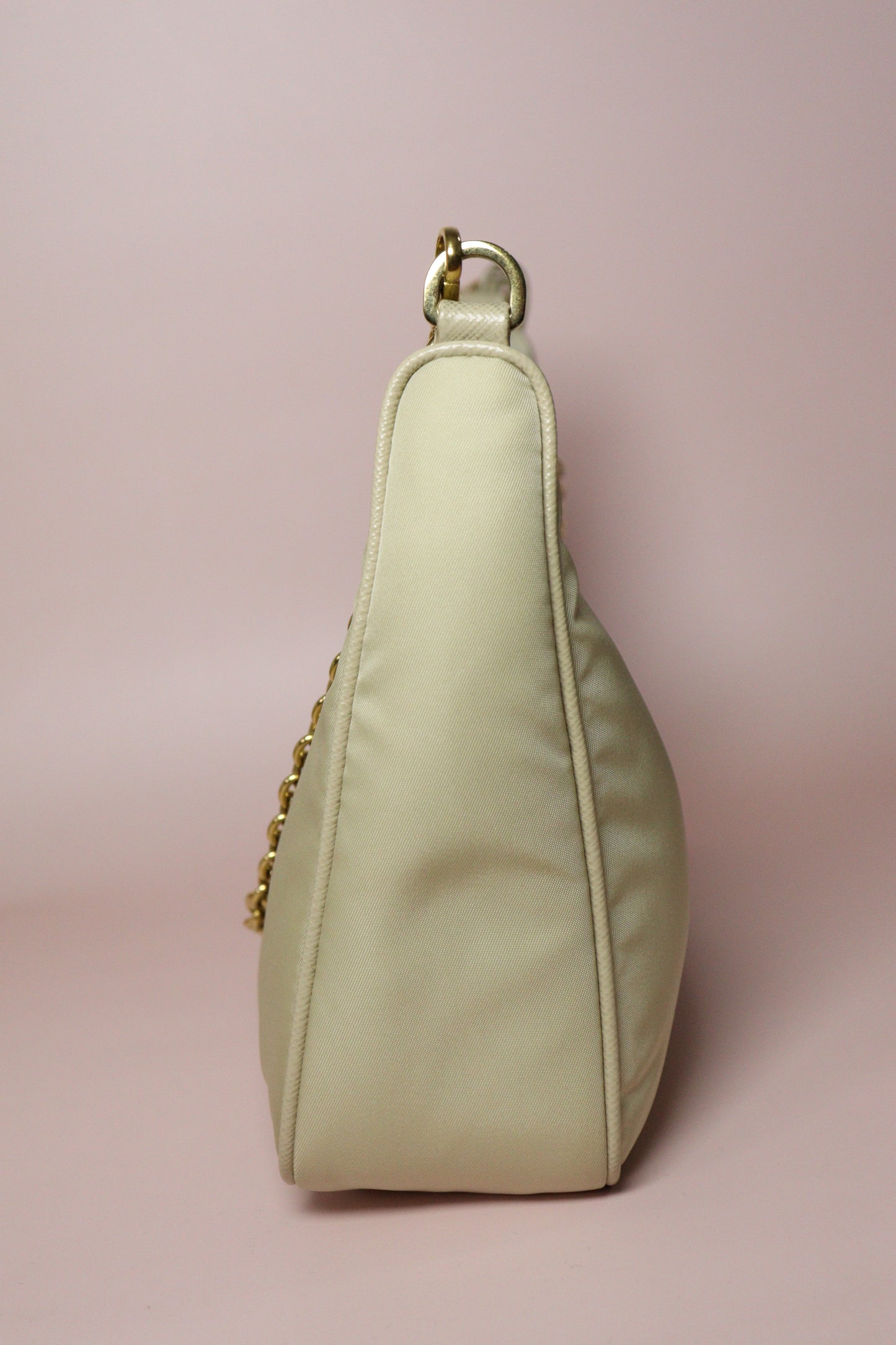 Prada Re-Edition 2005 Nylon