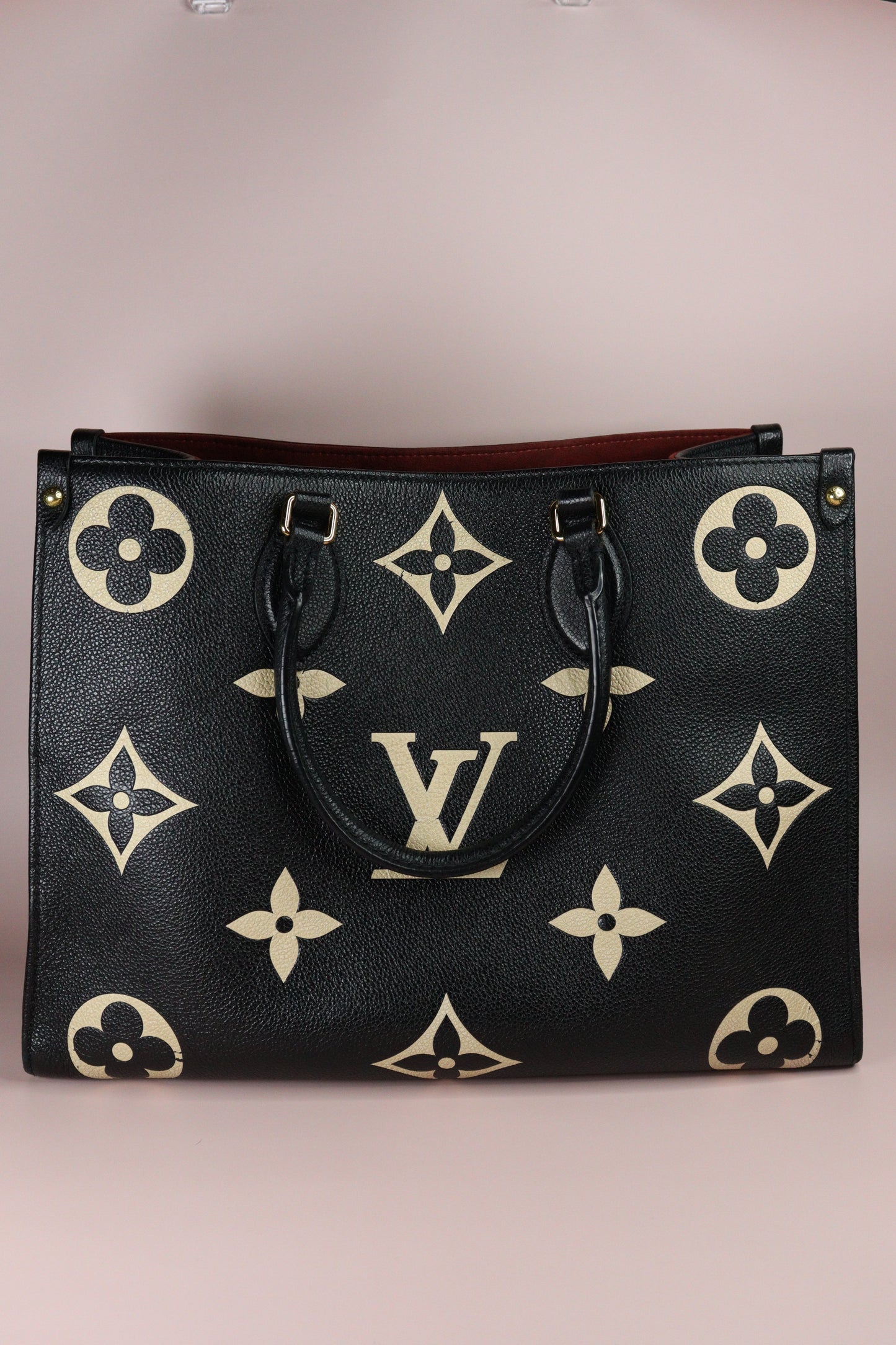 Louis Vuitton OnTheGo MM