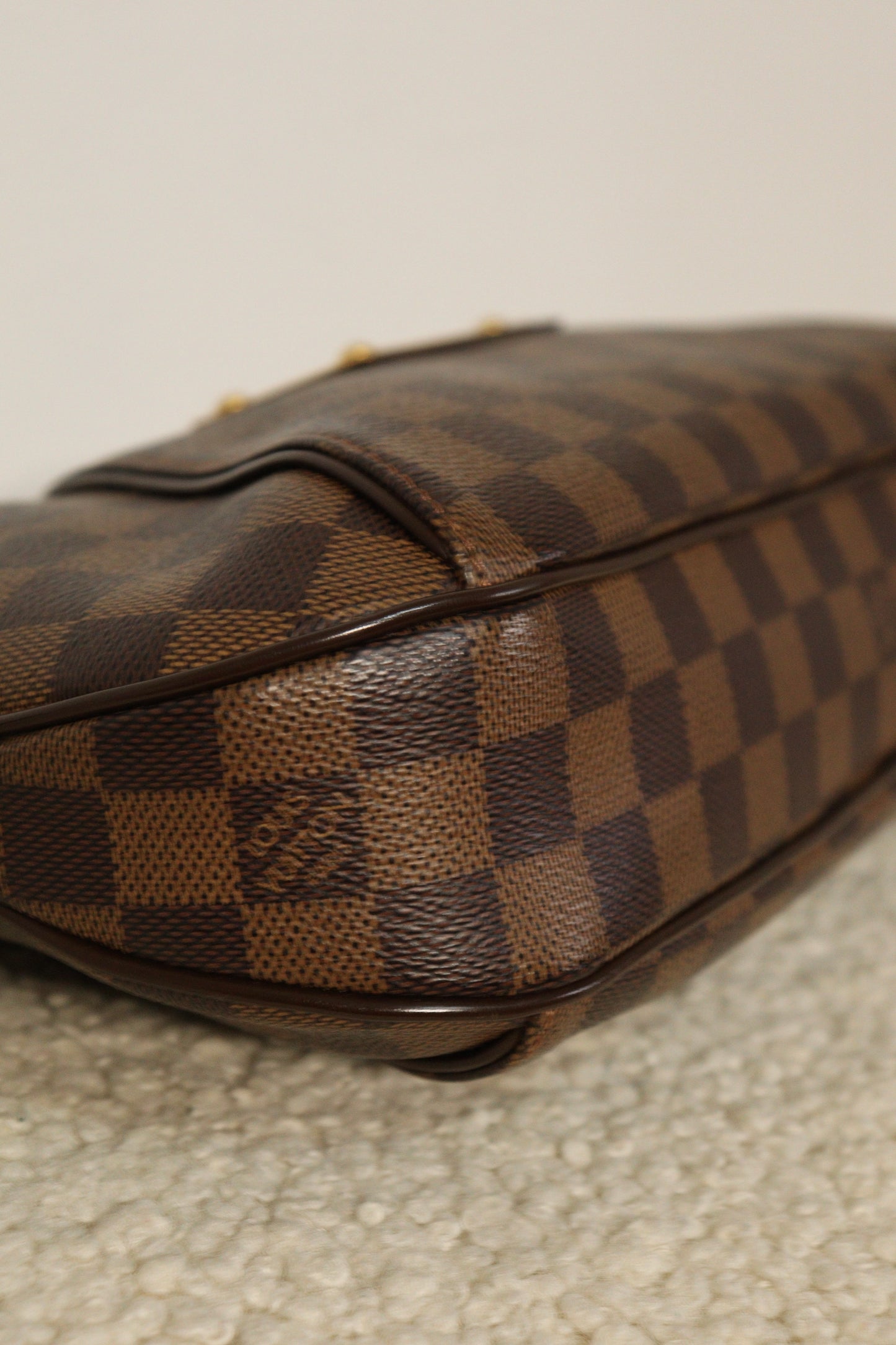 Louis Vuitton Thames GM