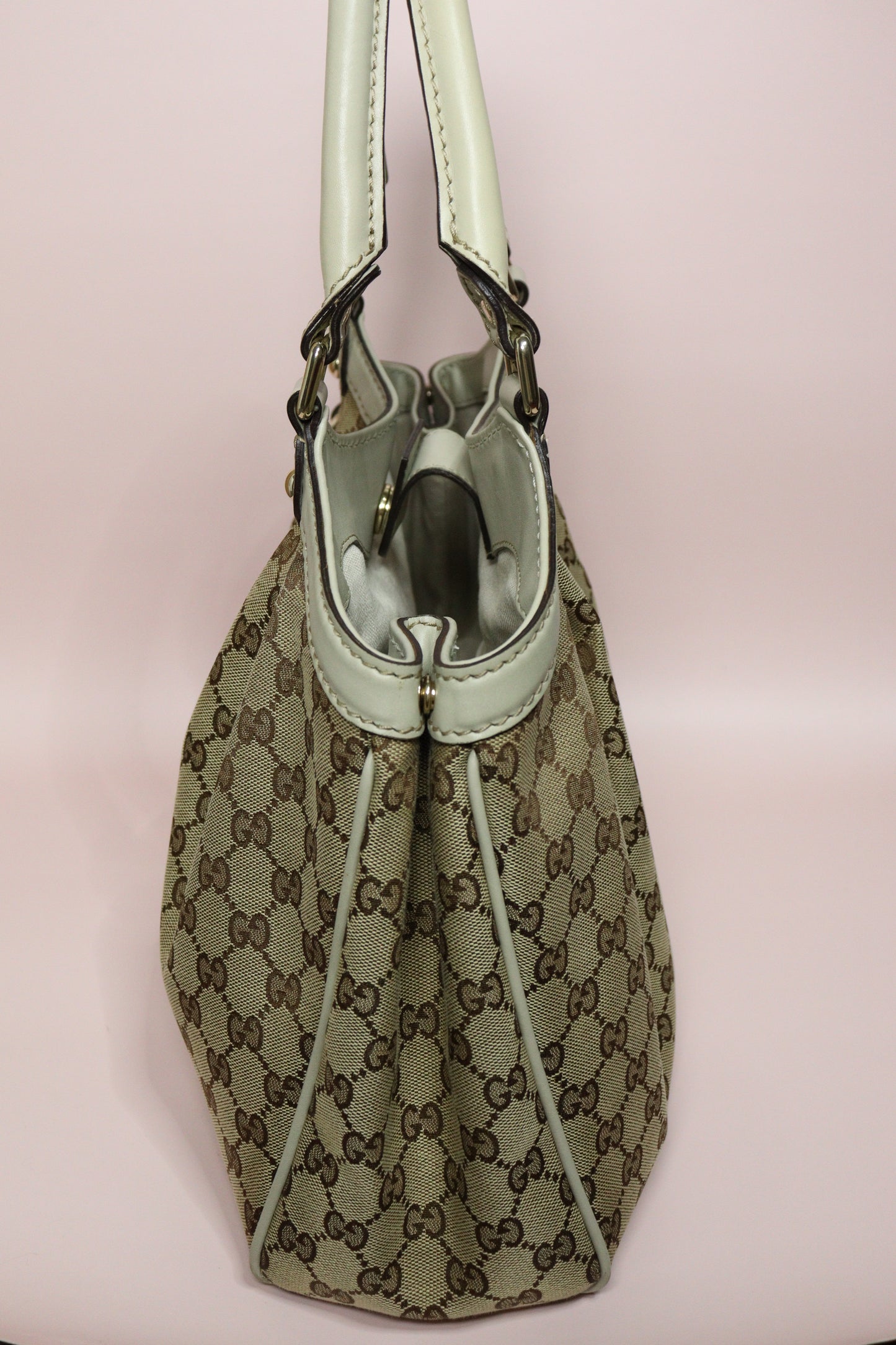 Gucci Sukey Medium Tote