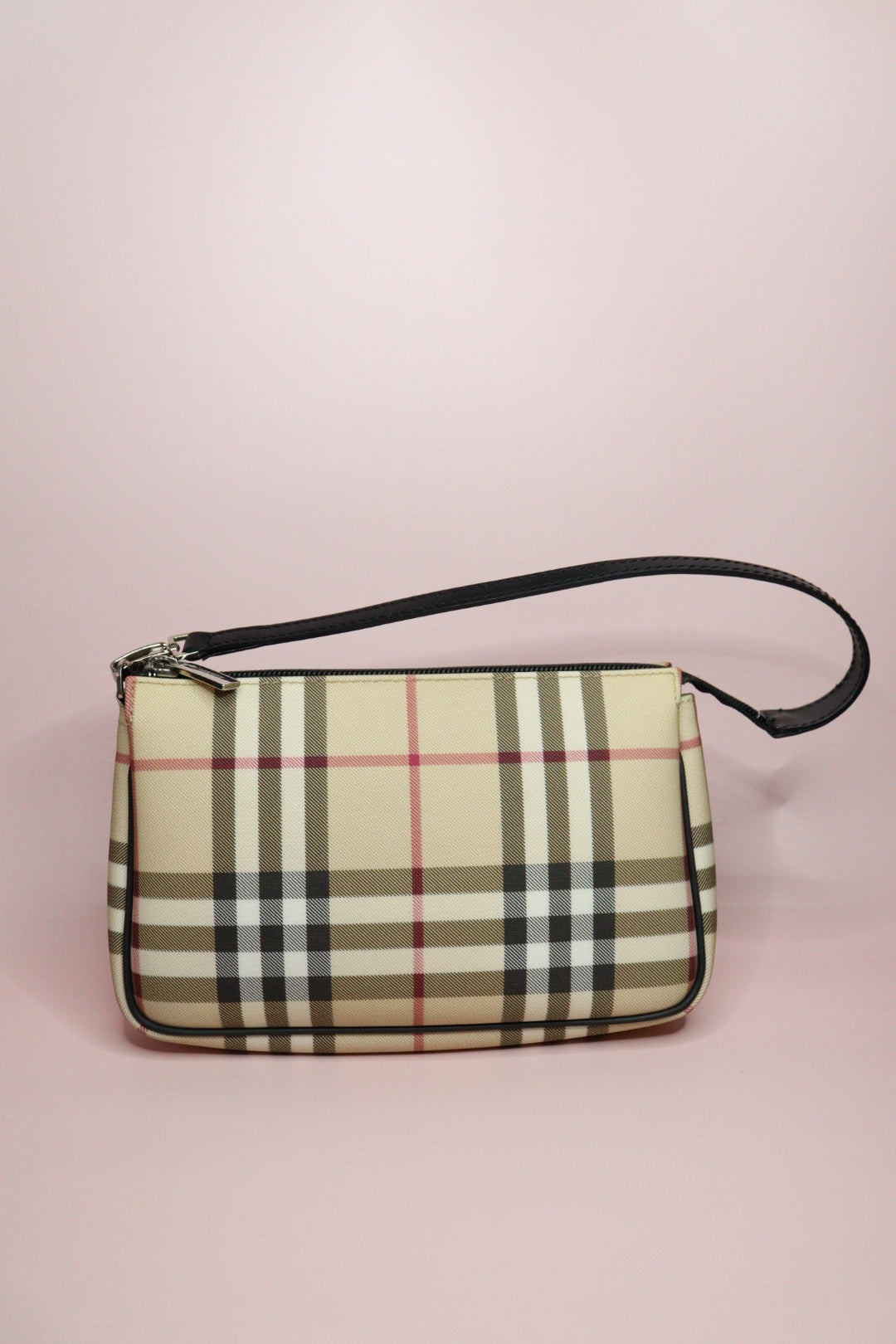 Burberry Classic Pochette