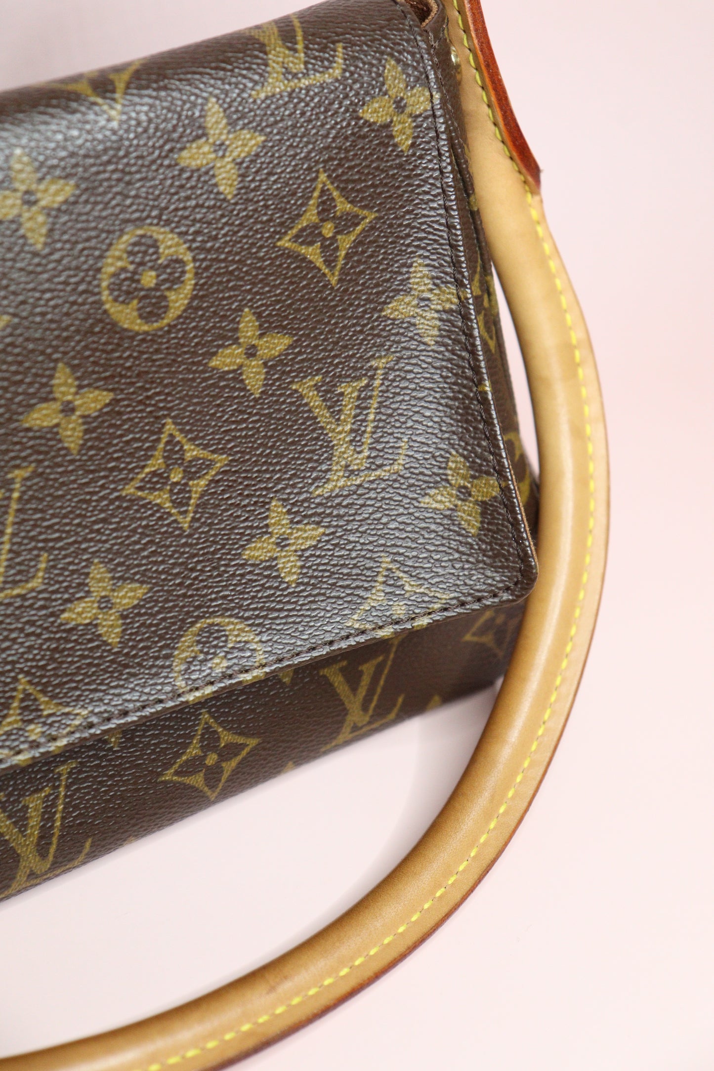 Louis Vuitton Mini Looping