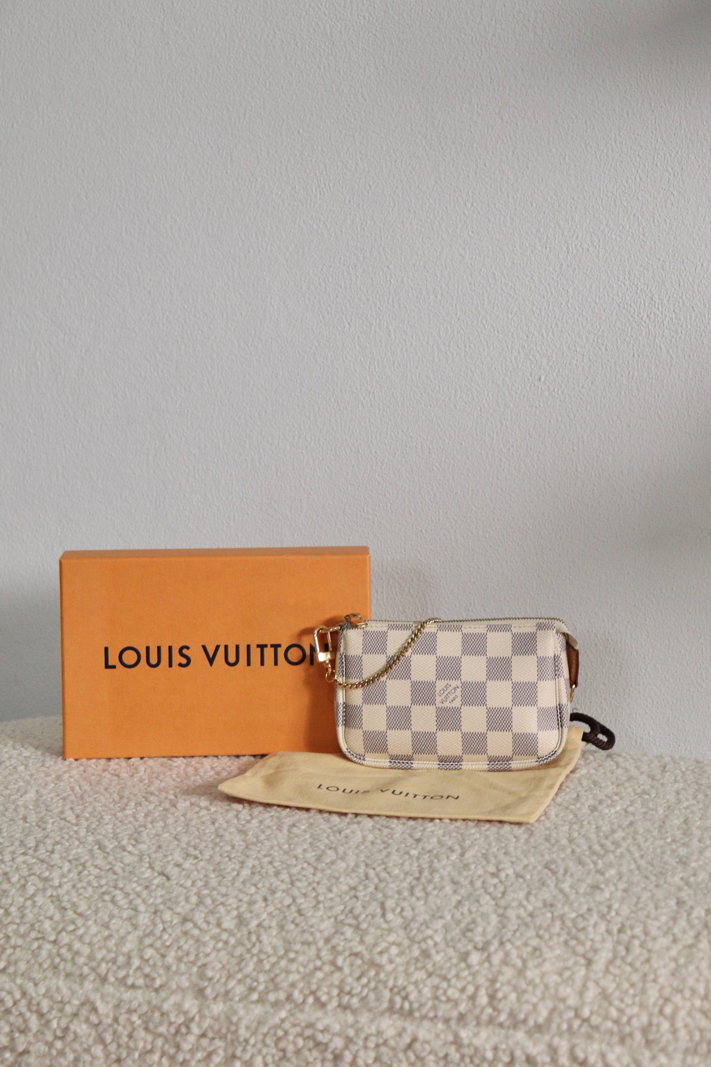 Louis Vuitton Mini Pochette Accessoires