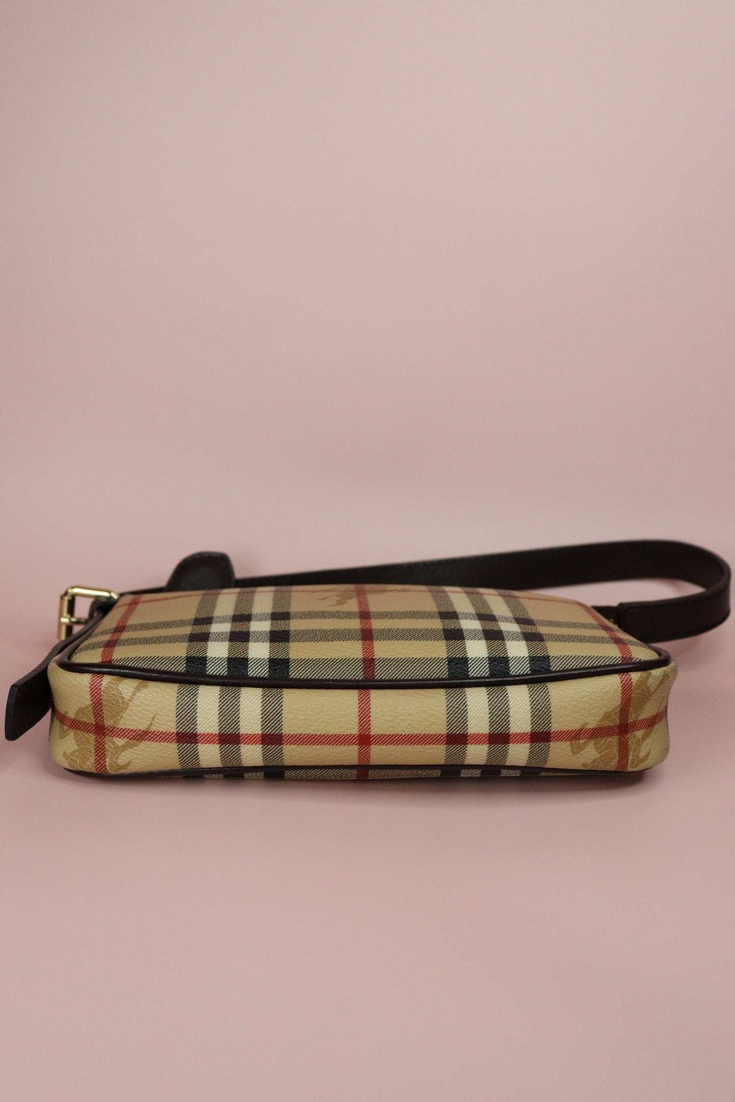 Burberry Haymarket Pochette Classique