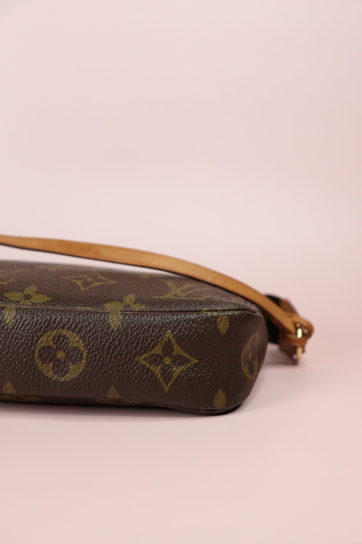 Louis Vuitton Pochette Accessoires