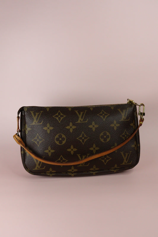 Louis Vuitton Pochette Acessoires