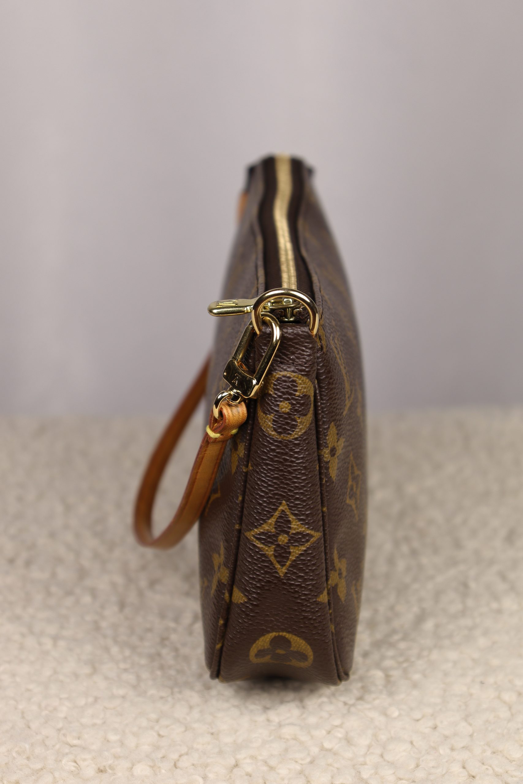 Louis Vuitton Pochette Accessoires Vintage | Monograma - Image 4