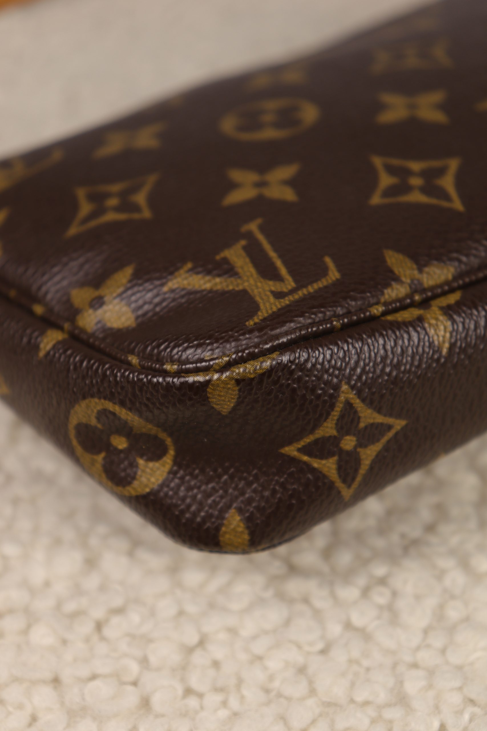 Louis Vuitton Pochette Accessoires Vintage | Monograma - Image 5